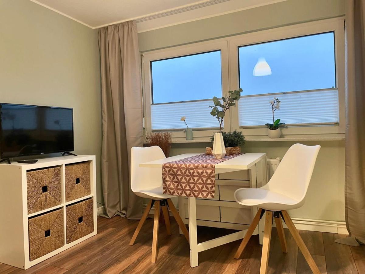 Bi Uns Too Huus Apartman Wilhelmshaven Kültér fotó