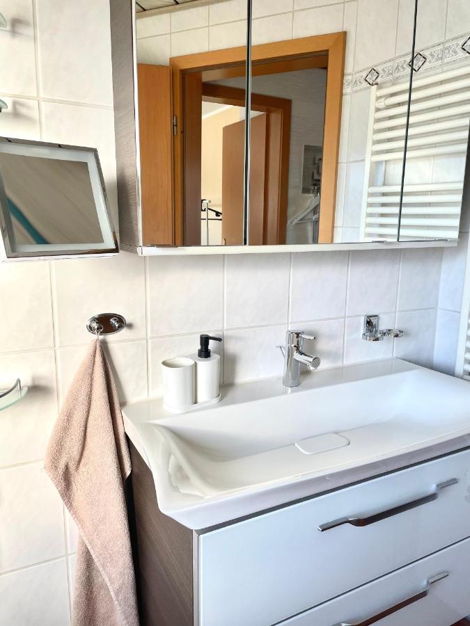 Bi Uns Too Huus Apartman Wilhelmshaven Kültér fotó
